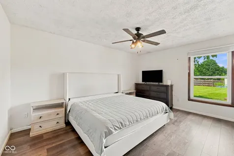 10 Tarry Court Greenwood IN 46142