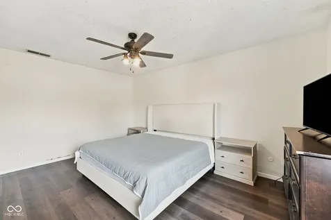 10 Tarry Court Greenwood IN 46142