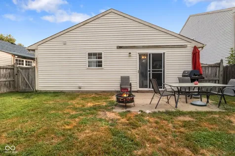 10323 Draycott Avenue Indianapolis IN 46236
