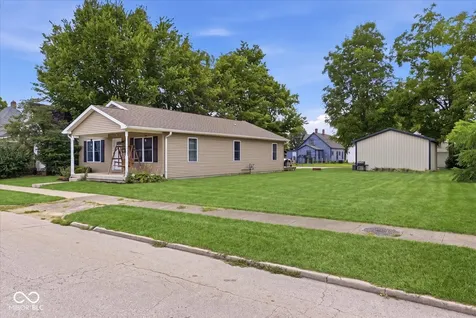 823 Center Street Shelbyville IN 46176