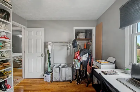 5638 Gray Road Indianapolis IN 46237