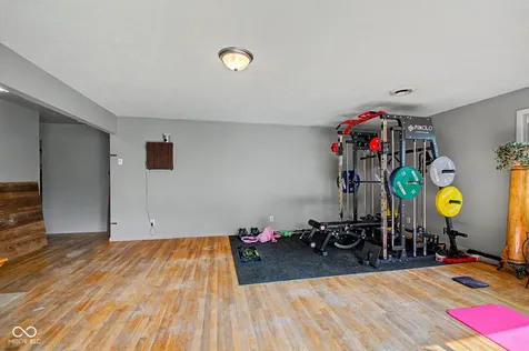 5638 Gray Road Indianapolis IN 46237