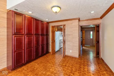 1017 Tuckahoe Street Indianapolis IN 46260
