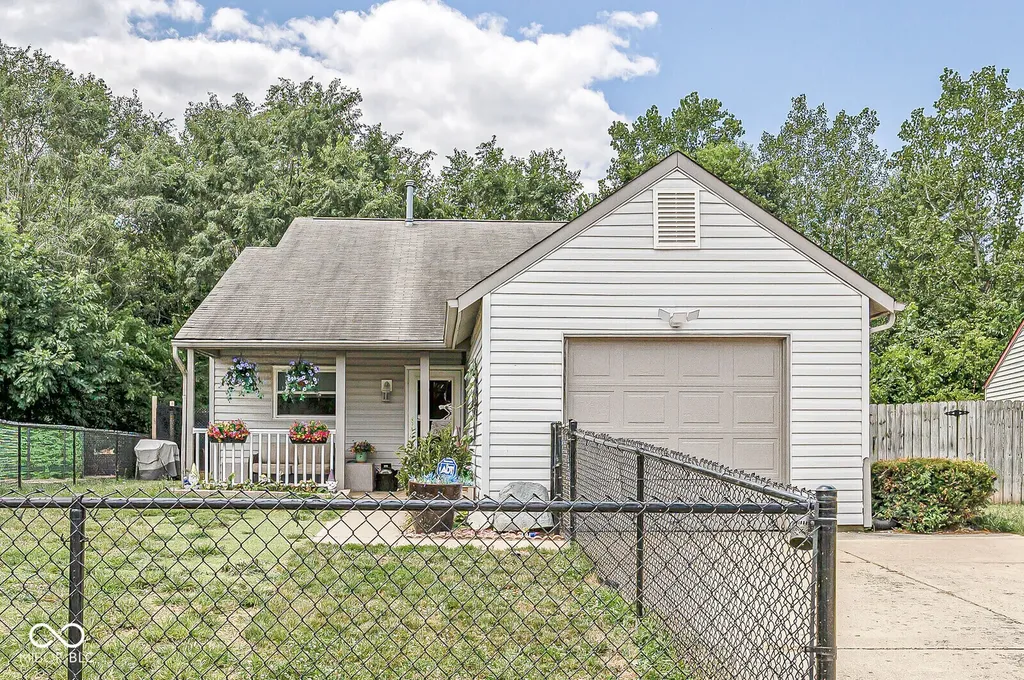 4047 Harmony Lane Indianapolis IN 46221