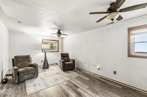 4047 Harmony Lane Indianapolis IN 46221