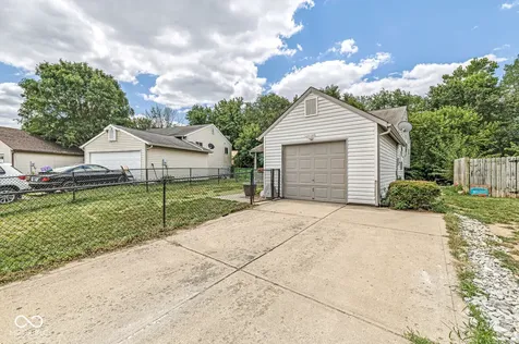 4047 Harmony Lane Indianapolis IN 46221