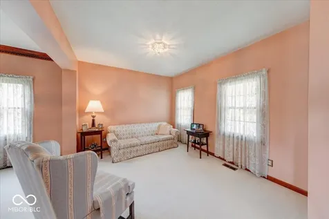 415 N Greenbriar Drive Greenwood IN 46142