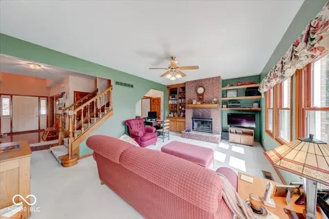 415 N Greenbriar Drive Greenwood IN 46142