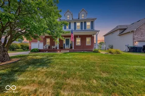 415 N Greenbriar Drive Greenwood IN 46142