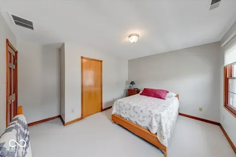 415 N Greenbriar Drive Greenwood IN 46142