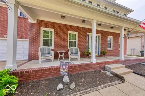 415 N Greenbriar Drive Greenwood IN 46142