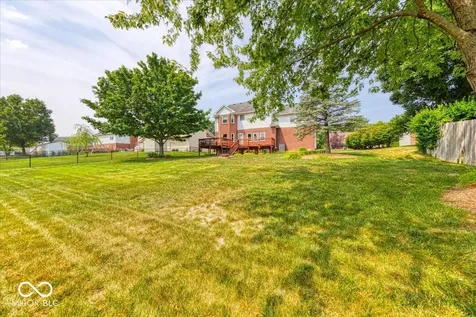 415 N Greenbriar Drive Greenwood IN 46142