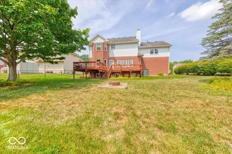 415 N Greenbriar Drive Greenwood IN 46142