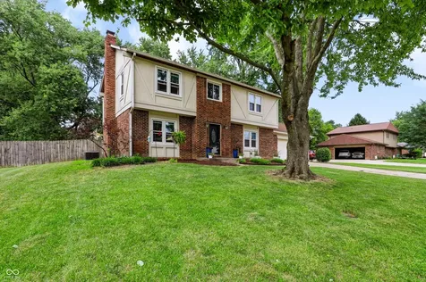 730 Queenswood Drive Indianapolis IN 46217
