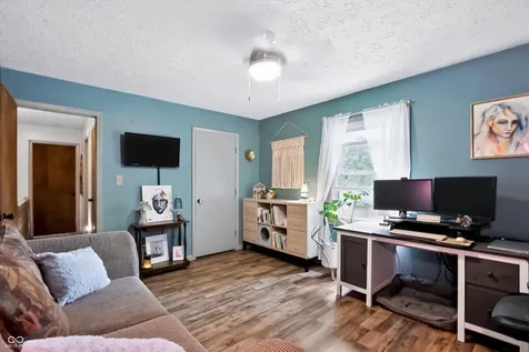 730 Queenswood Drive Indianapolis IN 46217