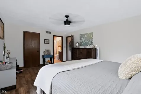 730 Queenswood Drive Indianapolis IN 46217
