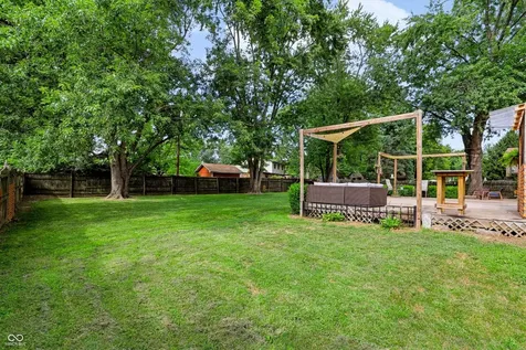 730 Queenswood Drive Indianapolis IN 46217