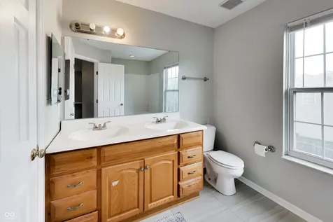 5748 Vicksburg Drive Indianapolis IN 46254