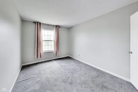 5748 Vicksburg Drive Indianapolis IN 46254
