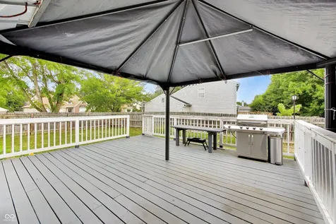 5748 Vicksburg Drive Indianapolis IN 46254