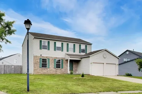 5748 Vicksburg Drive Indianapolis IN 46254