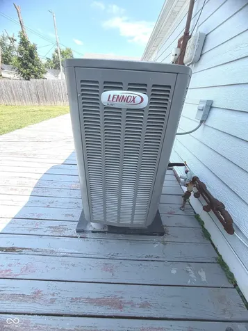 2552 Saint Paul Indianapolis IN 46203