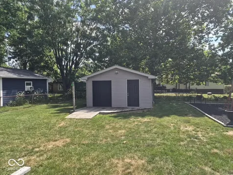 365 Meadow Danville IN 46122