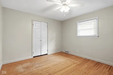 4723 Hinesley Avenue Indianapolis IN 46208