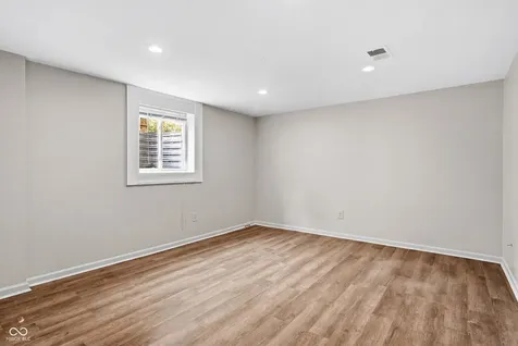 4723 Hinesley Avenue Indianapolis IN 46208
