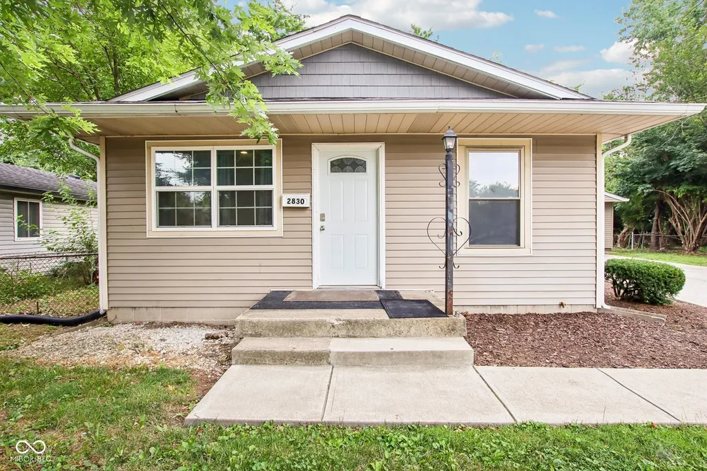 2830 Roberta Drive Indianapolis IN 46222