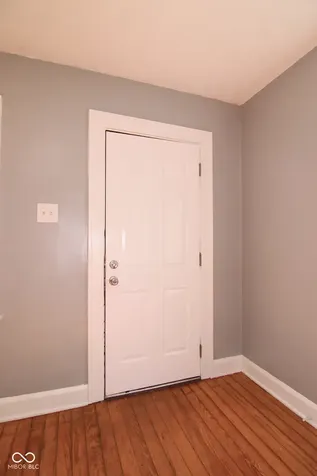 4939 W 11th Street Indianapolis IN 46224