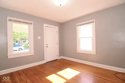 4939 W 11th Street Indianapolis IN 46224