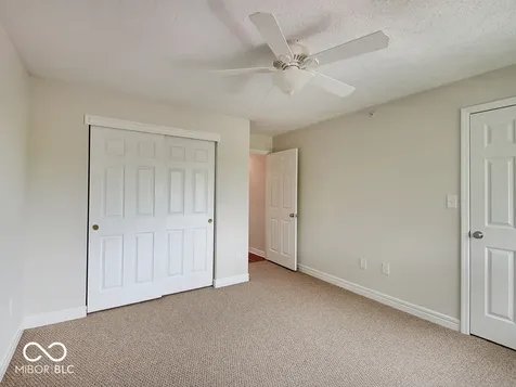 8720 Yardley Court Indianapolis IN 46268