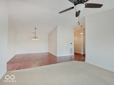 8720 Yardley Court Indianapolis IN 46268