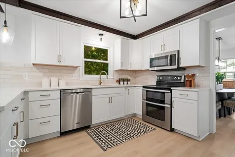 10806 E Lakeshore Drive Carmel IN 46033