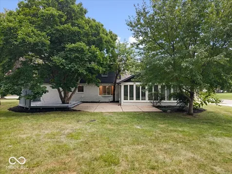10806 E Lakeshore Drive Carmel IN 46033