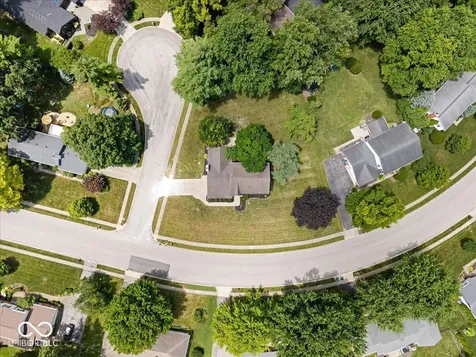 10806 E Lakeshore Drive Carmel IN 46033