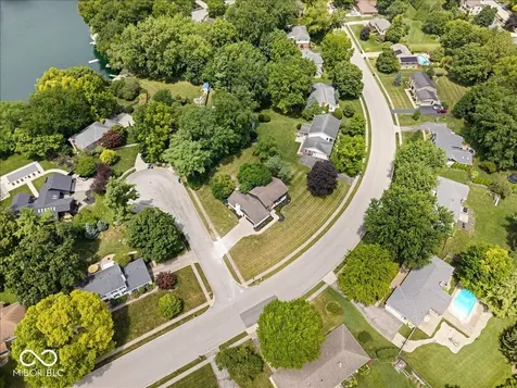 10806 E Lakeshore Drive Carmel IN 46033