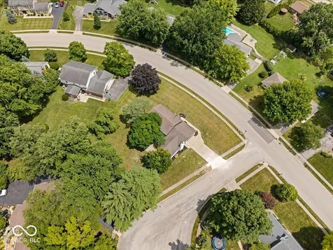 10806 E Lakeshore Drive Carmel IN 46033