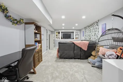 14128 Royalwood Drive Fishers IN 46037