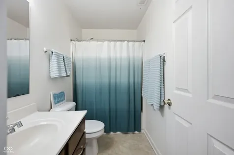 14128 Royalwood Drive Fishers IN 46037