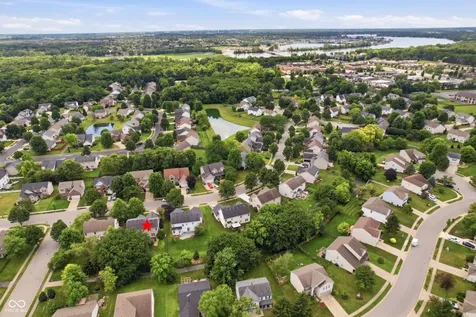 14128 Royalwood Drive Fishers IN 46037