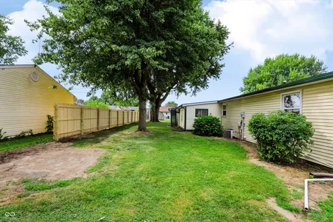 1739 Plantation Drive Martinsville IN 46151