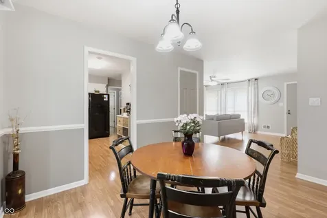 6125 Dorsett Place Indianapolis IN 46220