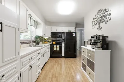 6125 Dorsett Place Indianapolis IN 46220