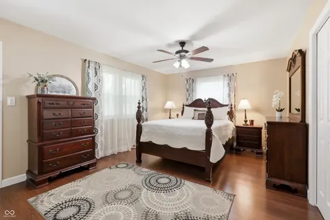 6125 Dorsett Place Indianapolis IN 46220