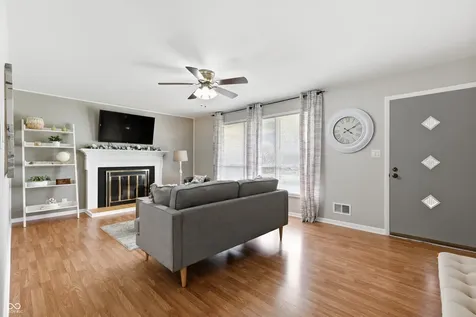6125 Dorsett Place Indianapolis IN 46220