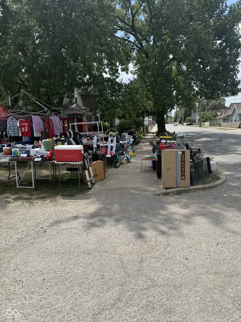 207 S Warman Avenue Indianapolis IN 46222