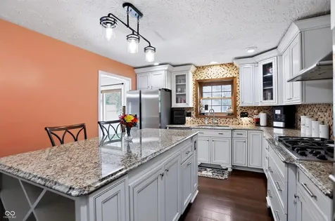 12110 Valley Brook Court Indianapolis IN 46229