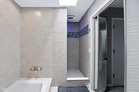 12110 Valley Brook Court Indianapolis IN 46229
